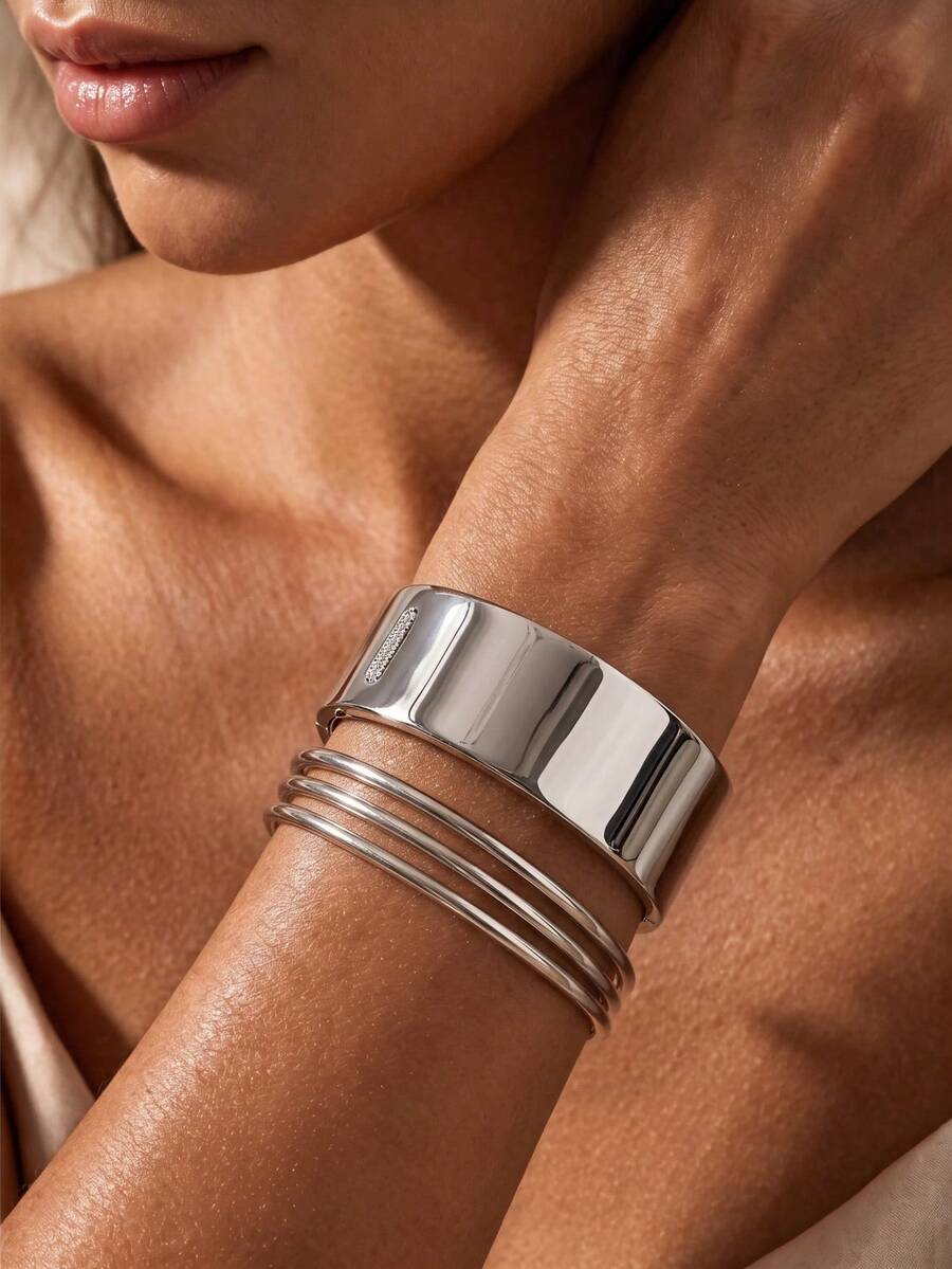 1 Set 4pcs Vintage Asymmetrical Layered Bracelet Set, Suitable For Women's Daily Commute, Party, Banquet, Holiday, Gift, Versatile Accessory - Silver - View 1