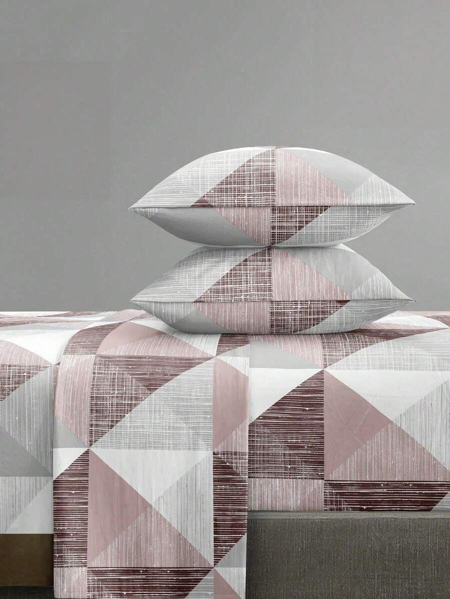 4-Piece Pink & Gray Triangle Patchwork Bedding Set, Easy Care Soft Bedding Set, Includes 1 Flat Sheet + 1 Fitted Sheet + 2 Pillowcases, King/Queen/Full/Twin Size, Deep Pocket Fits Up To 11.8 Inches, Back To School Dorm Bedding - Pink - View 1