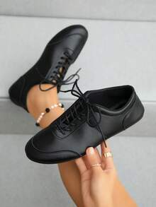 Vintage Patchwork Lace-Up Casual German Trainer Slip-On Shoes, Soft Sole Lightweight Women's Shoes For Daily Commute And Leisure, All-Season Soft Sole Fashion Versatile Flat Shoes, Wide Toe Box Women's Shoes - Black - View 2