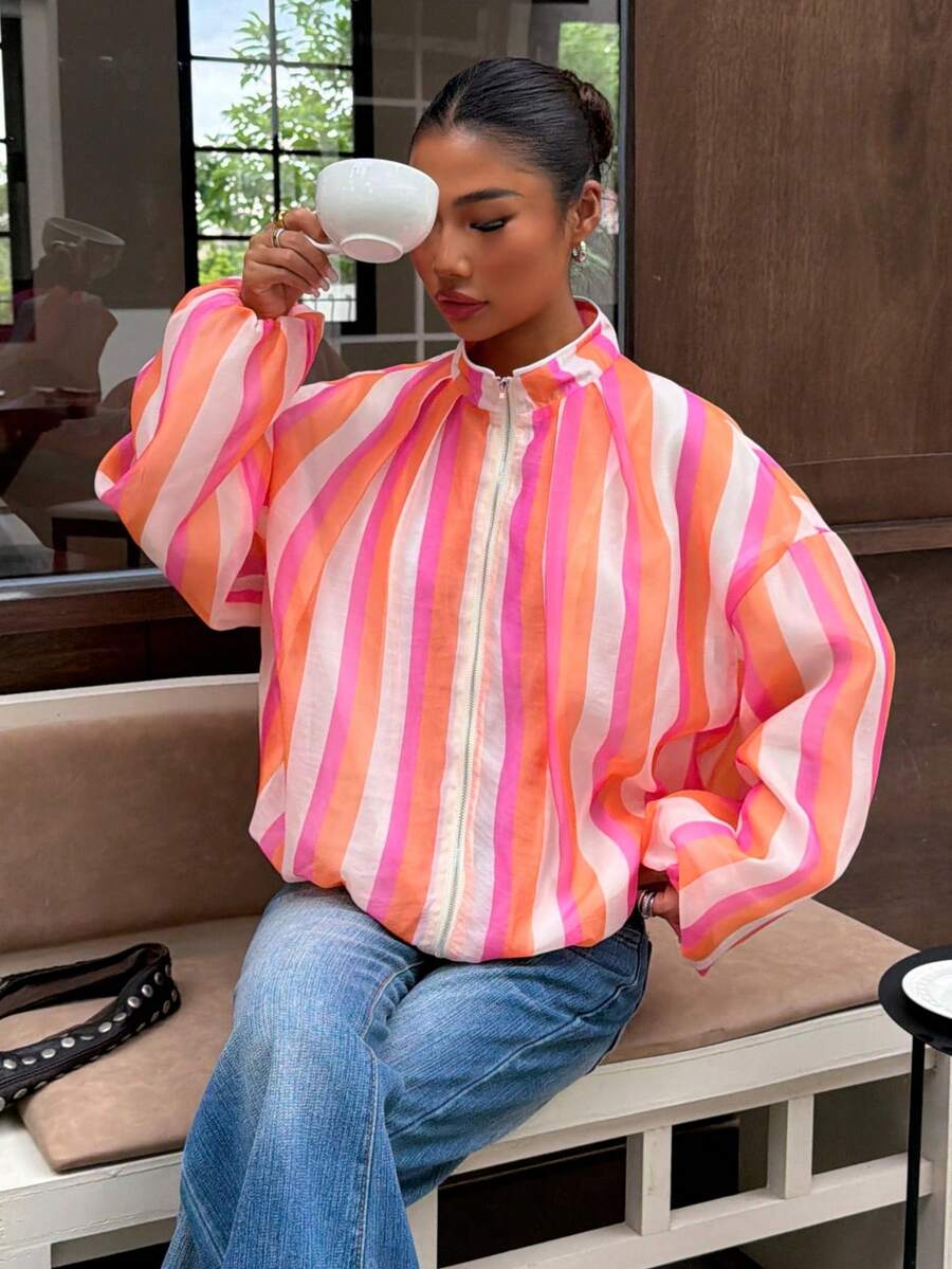 Women's Loose Fit Colorblock Striped Front Zip-Up Jacket, Stand Collar Petal Sleeve Lightweight Top, Vacation Street Style - Multicolor - View 1