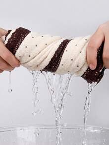 2/1pc Approx. 13.8*29.6in/27.6*55in Fashion Polka Dot Coral Fleece Thickened Towel, Bath Towel, Elegant Vintage Brown Lace Trim, Super Soft Highly Absorbent Quick Dry, Suitable For Home Bathroom Shower, Beach, Spa, Back To School Season - Beige - View 9