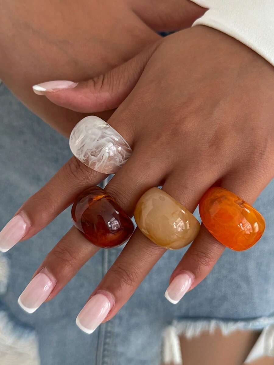 4pcs Color Dyeing Ice Transparent Resin Ring, Niche, Stacked Arc-Shaped Wide Face Ring Ring - Multicolor - View 1