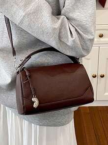 BAILEE Simple And Stylish Faux Leather Shoulder Bag With Detachable Metal Embellishments And Straps, Perfect For Outfits And As A Gift. - Multicolor - View 5