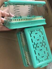 New Household Soap Dish With Cover And Draining Tray Soap Holder With Multi-Function Cleaning Brush For Bath Laundry - Green - View 6