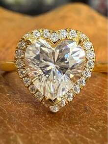 1 Pc Women's Gold Tone Heart‑Shaped Cubic Zirconia Halo Ring, Suitable For Wedding, Party Wear, Valentine's Day Gift. No Box. - Gold - View 3