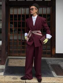 Women's Elegant Burgundy Suit Set With Lining, Collar And Blazer Sleeves, Contrast Trim, Non-Stretch Fabric, Professional Style - Ankara Red - View 6