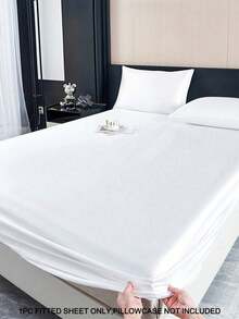 1 pièce Jupe de lit en satin de couleur unie de haute qualité, cache-sommier en faux soie, drap de lit moderne et doux, housse de matelas en soie pour la maison, literie de chambre douce et confortable, convient aux lits simples, doubles, queen et king (sans rembourrage), poche profonde de 35 cm, respirant, doux et soyeux, comprend uniquement la jupe de lit, literie pour dortoir, literie pour la rentrée scolaire - Blanc - Voir 1