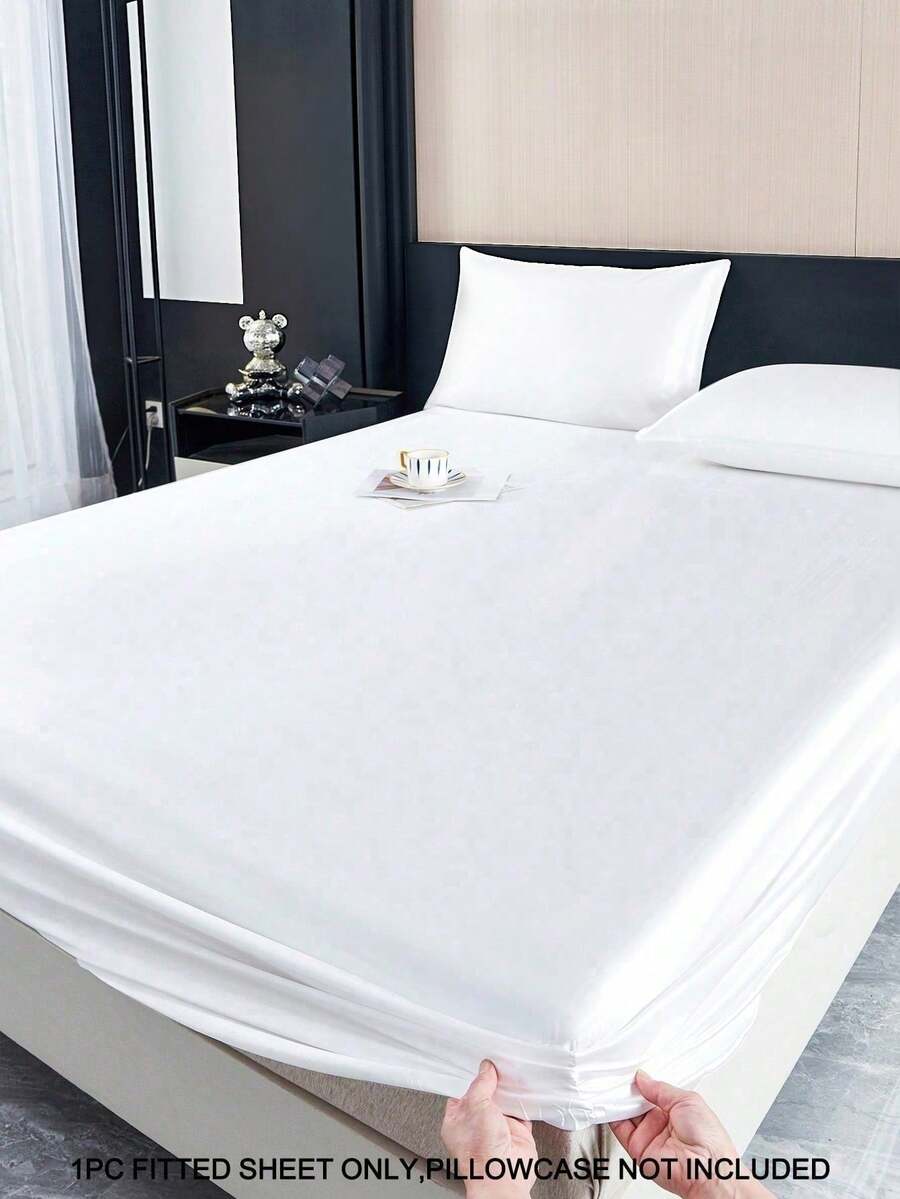 1 pièce Jupe de lit en satin de couleur unie de haute qualité, cache-sommier en faux soie, drap de lit moderne et doux, housse de matelas en soie pour la maison, literie de chambre douce et confortable, convient aux lits simples, doubles, queen et king (sans rembourrage), poche profonde de 35 cm, respirant, doux et soyeux, comprend uniquement la jupe de lit, literie pour dortoir, literie pour la rentrée scolaire - Blanc - Voir 1