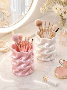 1 buah Tempat Kuas Makeup Bergelombang, Organizer Kuas Makeup, Wadah Penyimpanan Meja Rias, Penyimpanan Meja, Penyimpanan Meja Kamar Mandi, Rak Alat Makeup, Dekorasi Kamar Tidur, Dekorasi Rumah Modern, Penyimpanan Meja Kantor, Hadiah, Aksesori Meja Belajar, Pernikahan, Perjalanan - MultiWarna - View 2