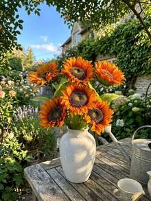 8/4/1pc Orange Artificial Sunflower, Simulated Orange Velvet Sunflower, Autumn Warm Tone Bouquet, Perfect For Home, Wedding, Party, Centerpiece, Bridal Bouquet, Thanksgiving, Table Arrangement, Wreath And Spring/Summer Holiday Handmade Crafts Decor - Multicolor - View 4