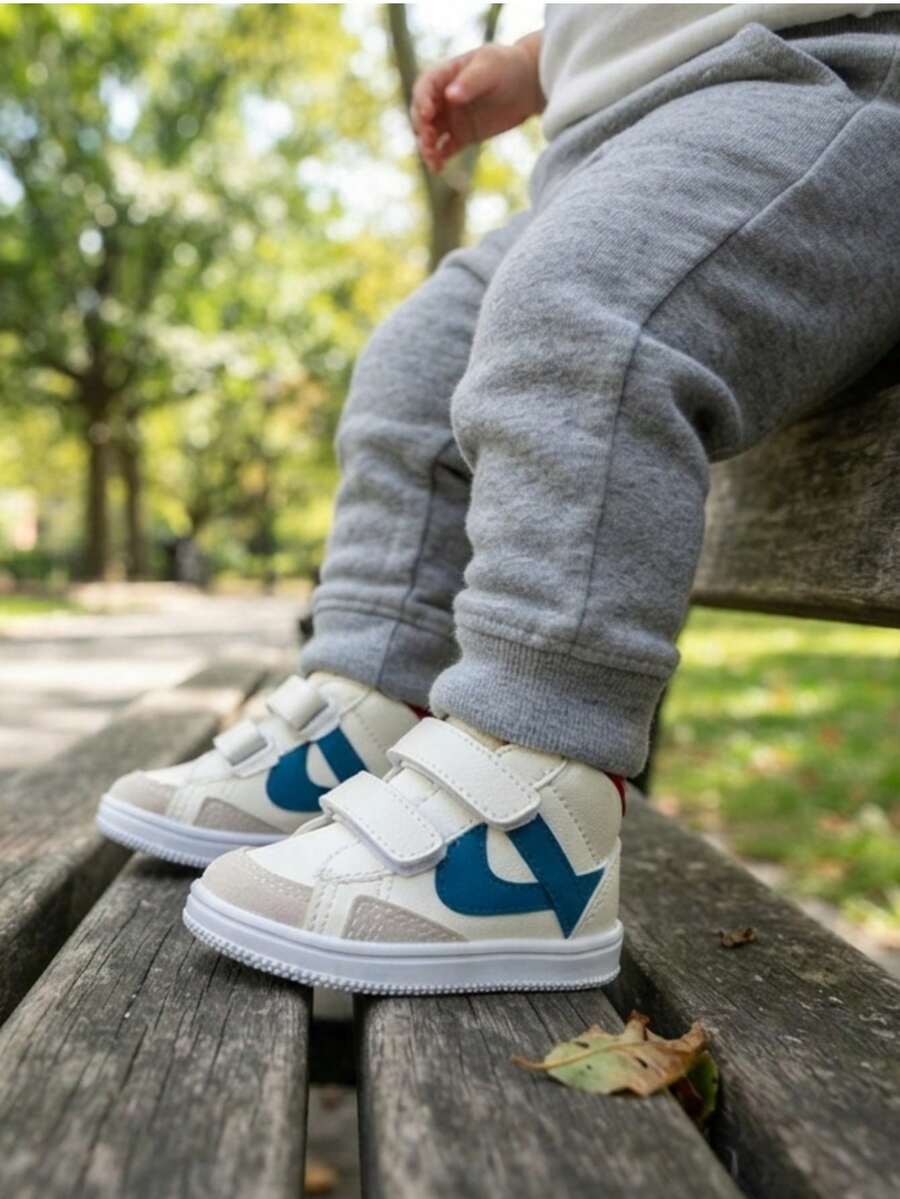 PANAM Kids Sneakers - White - View 1