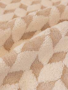 1pc Herringbone Jacquard Pet Sofa Cushion Pad, Non-Slip Scratch-Resistant Sofa Protector, Multi-Scene Cat Dog Sleeping Mat, Universal For Car, Indoor, Outdoor, Sofa Cover - Khaki - View 9