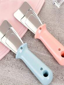 Thickened Refrigerator Defrost Scraper, Freezer Defrost Scraper, Plastic Scraper, Refrigerator Dedicated Scraper, Commercial Grade Defrost Scraper That Doesn't Damage Inner Liner, Refrigerator Quick Defrost Tool, Kitchen Cleaning Tool - Ice Scraper - View 5