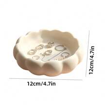3D Printed Cloud Trinket Dish, Jewelry & Hair Accessories Storage Tray, Decorative Rings, Earrings, Hair Clips & Hair Ties Organizer Dish, Multi‑Purpose Decor Storage Tray For Keys Jewelry Cosmetics Bathroom Entryway Home Decoration - White - View 4