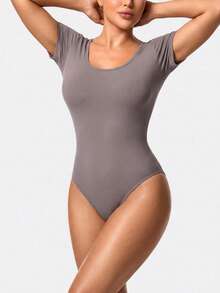 1 pieza Mono de cuello redondo de manga corta gris, diseño de espalda cruzada con lazo y hueco, entrepierna con broches, control de abdomen sin costuras con elasticidad en 4 direcciones, suave y cómodo para la piel, se puede usar como capa interior o exterior, combinar con jeans, faldas para ir al trabajo, volver a la escuela, fiesta, Halloween, fitness, casual, calle, mono base para capas diarias - Púrpura polvoriento - Ver 4