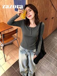 女款極簡純色大圓領長袖T恤，修身內搭彈性打底短版上衣，初秋款 - 深灰色 - 查看 5