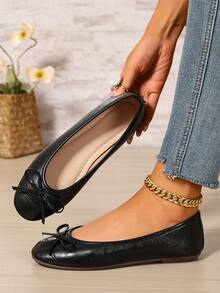 Women's Heart Sequin Mesh Pointed Toe Flat Mule Shoes, Elegant Slip-On Open Back Flat Sandals, Black Mule Shoes For Party And Daily Wear - Black - View 6
