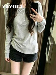女款修身圓領鈕扣長袖秋季T恤，休閒純色內搭打底上衣 - 淺灰色 - 查看 7