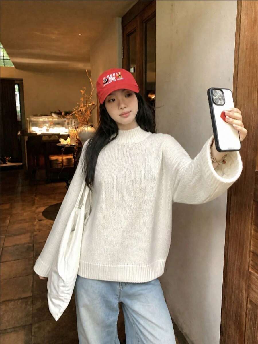 Minimalist Commuter Style Women's Comfortable White Short Chunky Knit Sweater Fall - White - View 1