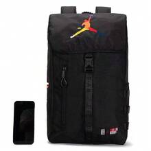 Tas Basket, Tas Laptop, Tas Sekolah, Ransel, Tas Bahu, Unisex, Warna Hitam dengan Logo Jumpman Warna-warni Nike Jordan, Kapasitas Besar, Bahan Polyester, Warna Hitam - Hitam - View 5