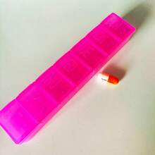 1pc Long Transparent Plastic Pill Box, Tactile Braille Medicine Storage Box, Portable Medication Container, Slim Transparent Pill Holder, Multiple Colors Available, For Travel And Daily Use - View 11