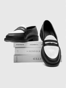 Men's Portable Handmade Loafers With Tassel Decor, Solid Color Round Toe Low-Top Slip-On Fashion Shoes, Daily Wear, Beige Ultra-Fine Fiber Suede Loafers - Black and White - View 5