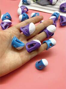 2pcs Soft Silicone Sewing Thimbles, Breathable Finger Protection Design, Elastic Fit For Different Finger Sizes, Suitable For Needlework, Embroidery, Cross Stitch, Patchwork, Mending And Other Home DIY Sewing - Silicone Thimble - View 9