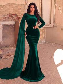 Side Drape Mermaid Hem Velvet Formal Dress - Dark Green - View 7