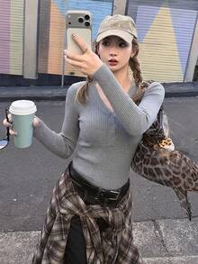 Korean Style Casual Commute Early Autumn V-Neck Long Sleeve Knit Sweater Women's Autumn/Winter Inner Layer Base Layer Button Double Layer Collar Design Slim Fit Minimalist Sexy Sweater Top - Grey - View 4