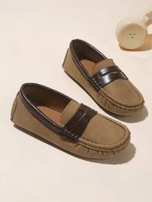 1 Pair Kids' Loafers, Fashionable British Style Low Vamp Soft Sole Non-Slip Driving Loafers, Spring/Autumn Campus Flat Shoes - Black - View 1