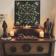 1pc Tarot Cloth Vintage Floral Oak Altar Cloth, Soft Square Divination Tablecloth For Tarot Card Reading, Witchcraft Home Decor Tapestry Tarot Cloth, Divination Oracle Card Reading Mat, Spiritual Witchcraft Home Decor - Multicolor - View 2