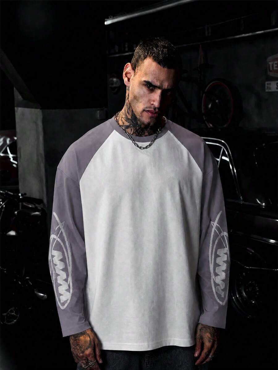 Grey & White Colorblock Raglan Sleeve Round Neck Handwritten Letter Long Sleeve T-Shirt Men's Minimalist Distressed Loose Fit Layering Base Long Tee - White - View 1