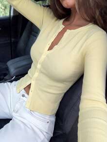 NOIRLYN Women's Fall Winter Y2K Sexy Fitted Top, Cream Yellow Button‑Front Crew Neck Long Sleeve T‑Shirt For Daily Wear - Light Yellow - View 9