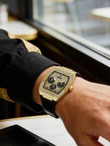 Guess Jam Tangan Pria Quartz dengan Casing Resin Transparan dan Tali Silikon Putih, Gaya Kronograf Multi-Dial Sporty, Aksesori Streetwear dan Liburan Akhir Pekan - Satu-Ukuran - View 6