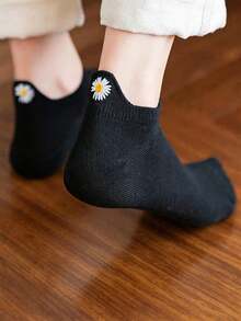 3/5/10 Pairs Fashionable And Comfortable Women's Short Socks, Japanese Design With Daisy Pattern, Suitable For Spring And Summer, Perfect Warm Christmas Gift, New Year Essential, And Valentine's Day Surprise. 1 Pair - Multicolor - View 4