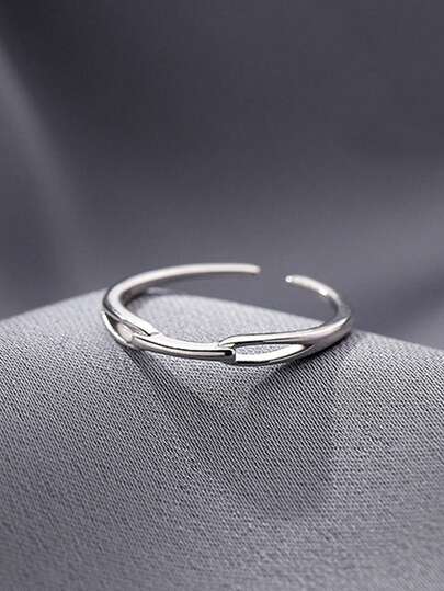 1pc Minimalist Fashion Premium Hollow Cross Geometric Ring, Niche Design Versatile Elegant Index Finger Ring For Women