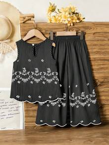 Young Girl Retro Striped Print Sleeveless Set. Retro Striped Pattern With Exquisite Embroidered Hem, Sleeveless Top + Wide-Leg Pants, Comfortable And Stylish, Suitable For Daily Outings, Vacations, Family Gatherings, A Great Choice To Create An Elegant Look For Young GirlSpring/Summer. - Black - View 3
