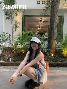 格紋寬鬆版型V領無袖女款上衣，無彈力，可作內搭或外穿，夏季女裝 - 藍白色 - 查看 6