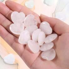 Natural Clear Crystal Heart-Shaped Love Stone Soft Heart Healing Crystal Set, For Chakra And Reiki, Home Decor (0.8 Inch) - White - View 2