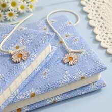 1 Buah Sampul Buku Motif Bunga Daisy Biru Timbul Ukuran A5 A6, Sampul Buku Catatan Kain Lembut yang Dapat Diatur dengan Hiasan Bunga Daisy, Pelindung Dekoratif yang Dapat Digunakan Kembali untuk Jurnal Perjalanan, Buku Harian Kerajinan Tangan - Bunga Daisy Biru - View 6