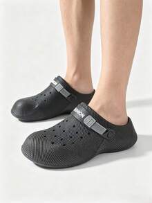 New Couple Hollow Breathable Non-Slip Closed-Toe Wide Band Slippers, Comfortable Versatile Clogs For Outdoor Wear, Beach Shoes For Men - Black - View 5