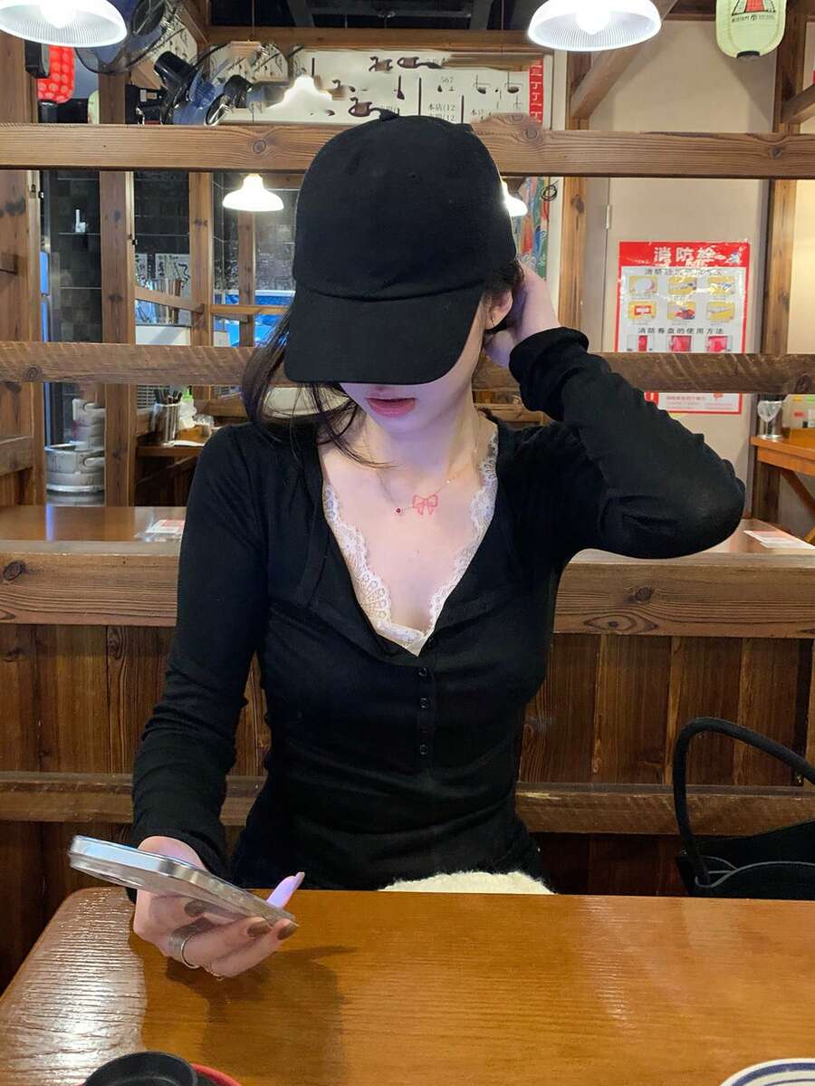 蕾絲拼接 2-in-1 半透感極簡性感長袖 T-shirt 休閒風 - 黑色 - 查看 1