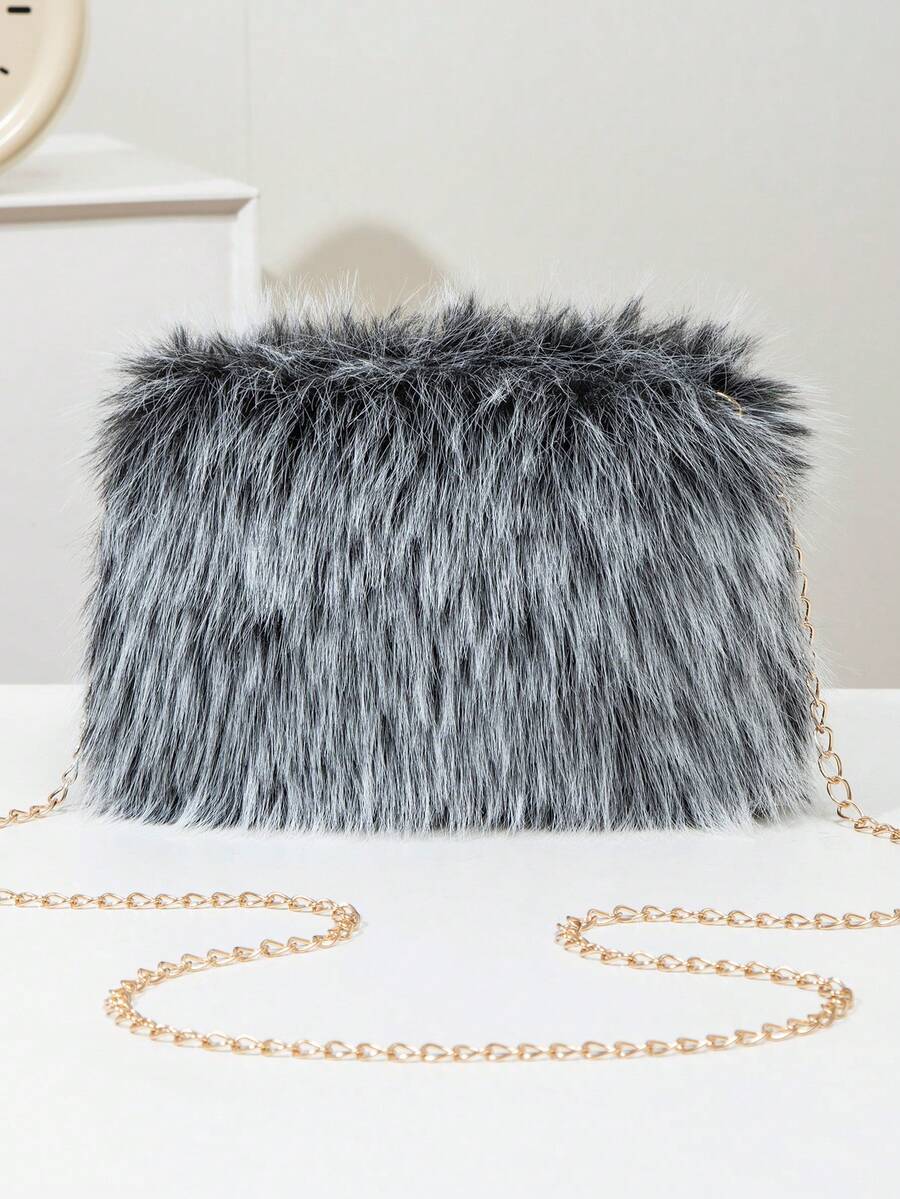 Furry Bag With Metal Chain, Women's Fashion Personalized Minimalist Versatile Shoulder Bag, Suitable For Daily Shopping, Dating, Music Festivals - Black and White - View 1