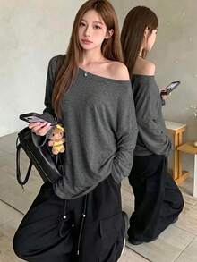 Women's Spring/Autumn Solid Color Off-Shoulder Square Neck Top T-Shirt, Minimalist Versatile Romantic Beach Street Y2K Hot Girl Lady Style - Dark Grey - View 1