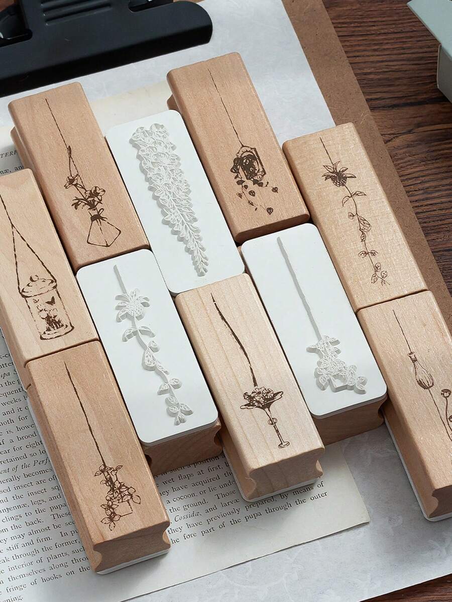 A Vintage Floral Wooden Stamp, Featuring Exquisite Flower And Plant Patterns, Perfect For Handmade DIY Scrapbooking Decorations, A Gift For Family.