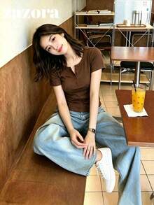 Brown Thin Low Neck Short Sleeve T-Shirt Women Korean Style Slim Fit Cropped Top - Brown - View 5