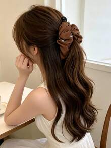 1pc Vintage Contrast Color Polka Dot Pleated Banana Clip Hair Clip For Women, Simple Fashion High Ponytail Vertical Hair Clip Hair Accessory - Multicolor - View 2
