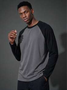Camvyn Kaos Pria Musim Panas Minimalis Modis Serbaguna dengan Desain Patchwork dan Warna Kontras, Potongan Slim Fit, Lengan Raglan, Kerah Bulat, Lengan Panjang - Dark Grey - View 1
