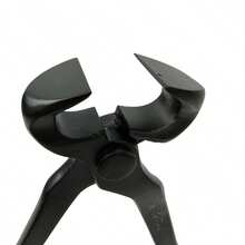 Horse Farrier Tools - View 2