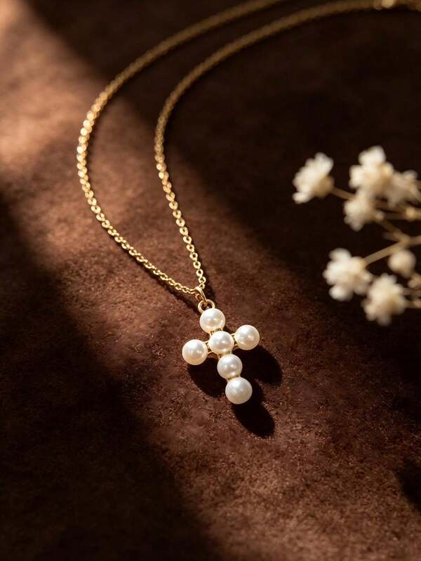 A Minimalist, Versatile 14K Gold-Plated Pearl Necklace For Women-Perfect For Everyday Wear, Bridal Accessories, Or Holiday Gifting.